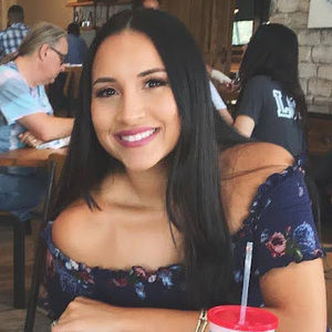 Meet your Posher, Ablaza